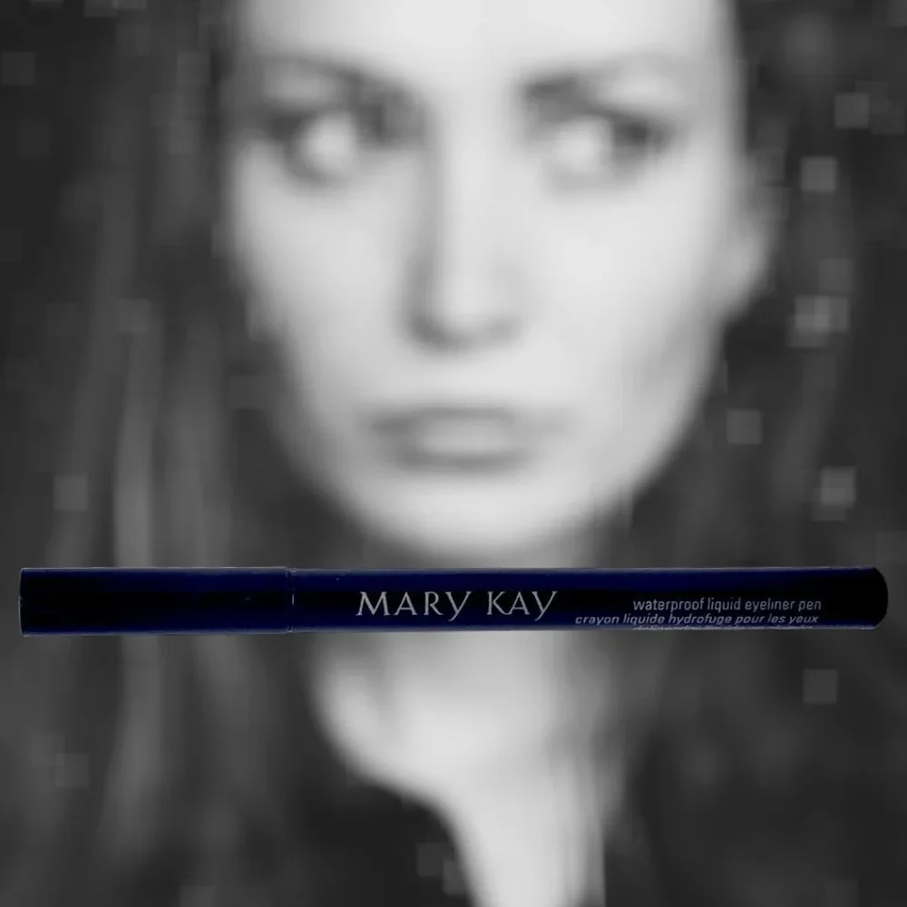 Intense Black Waterproof Eyeliner Pen - Mary Kay